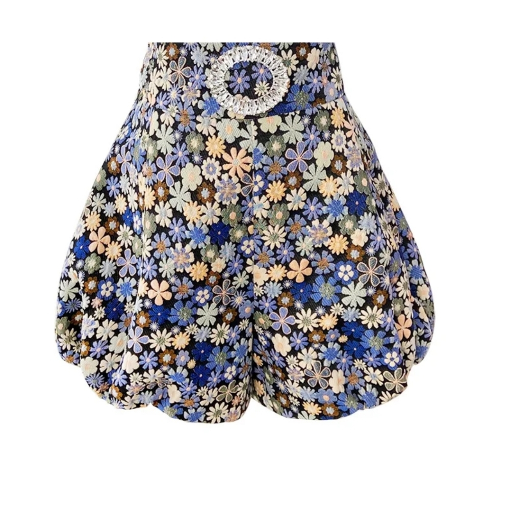 Dabuwawa floral shorts sz 29